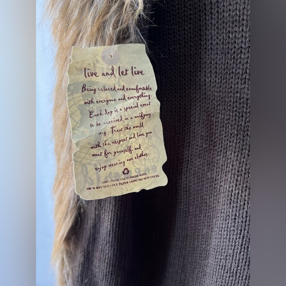 NWT One World Brown Size XL Faux Fur sweater Vest - Picture 4 of 8